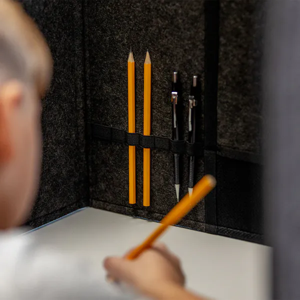 Lyddempende bordskjerm